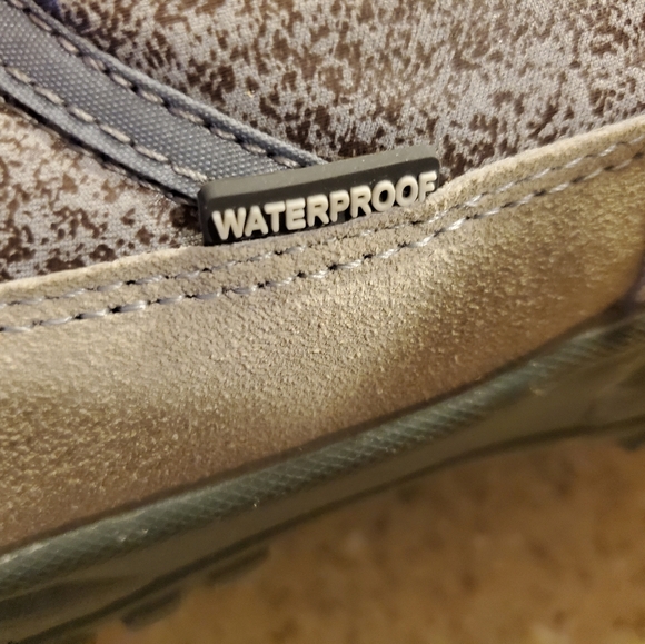 Western Chief water proof snow boots - Picture 2 of 4